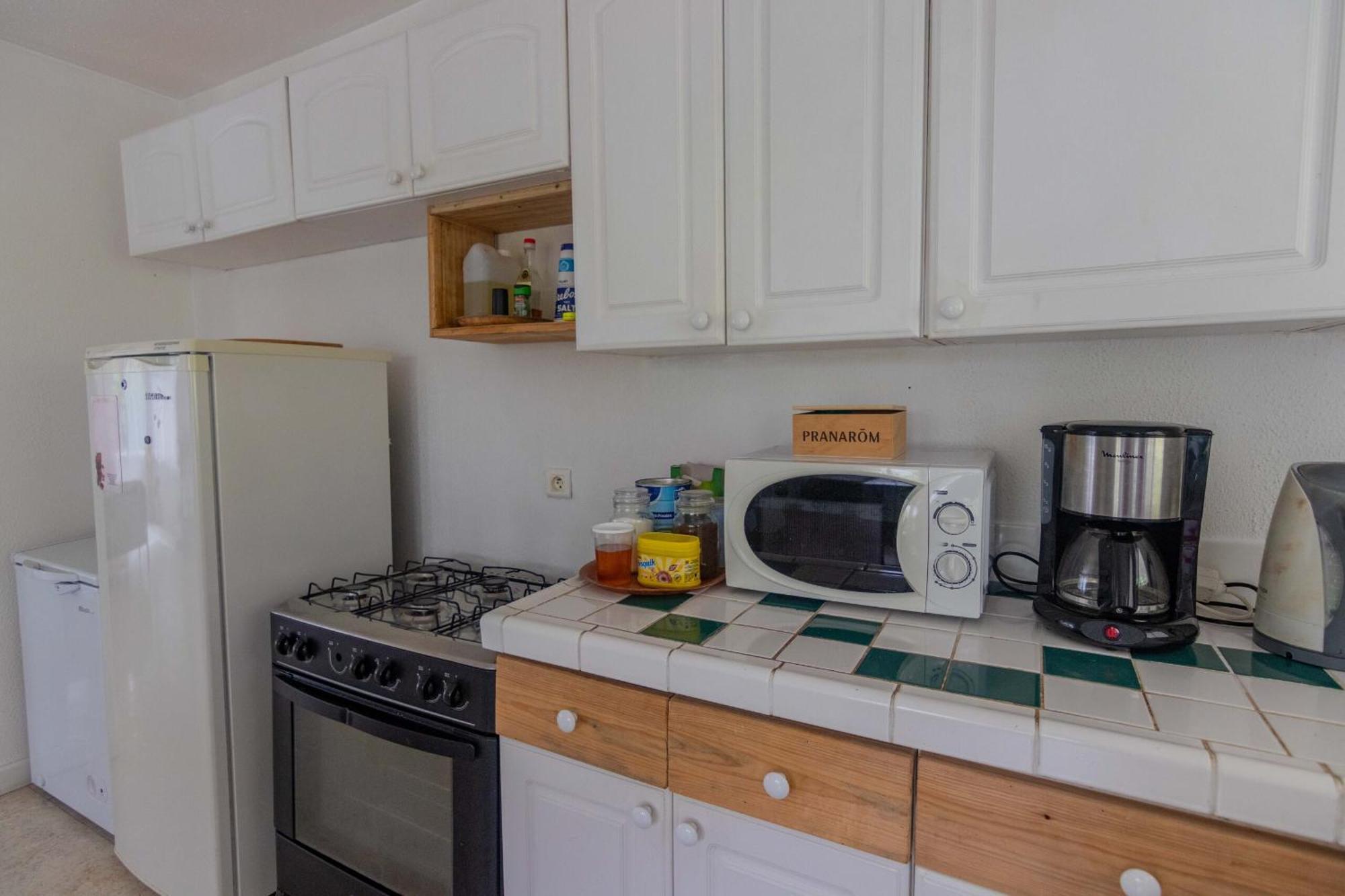 Mataura Tavaetu Guesthouse - Ile De Tubuai الغرفة الصورة