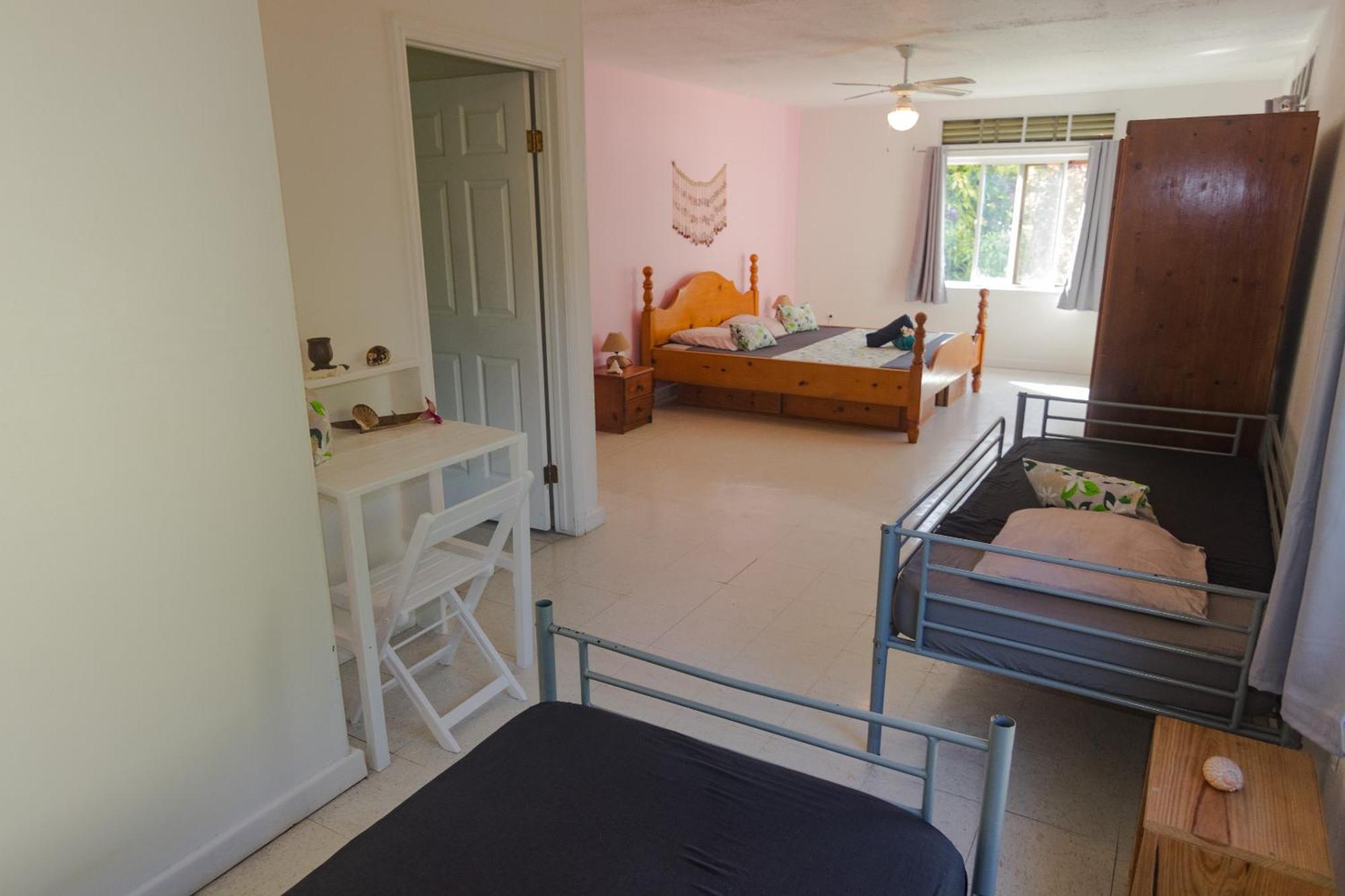 Mataura Tavaetu Guesthouse - Ile De Tubuai الغرفة الصورة